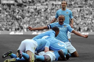 开云官网入口-76人队直面激烈竞争，全力冲击冠军，76人比赛集锦